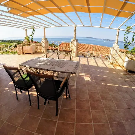 House With Private Pool Mokalo Villa