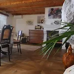 Villa House With Private Pool Mokalo