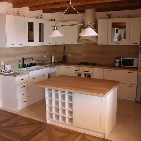 Villa House With Private Pool Mokalo *
