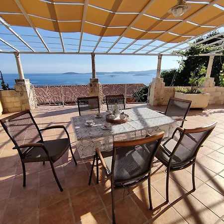 Βίλα House With Private Pool Mokalo *