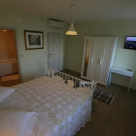 Villa House With Private Pool Mokalo *